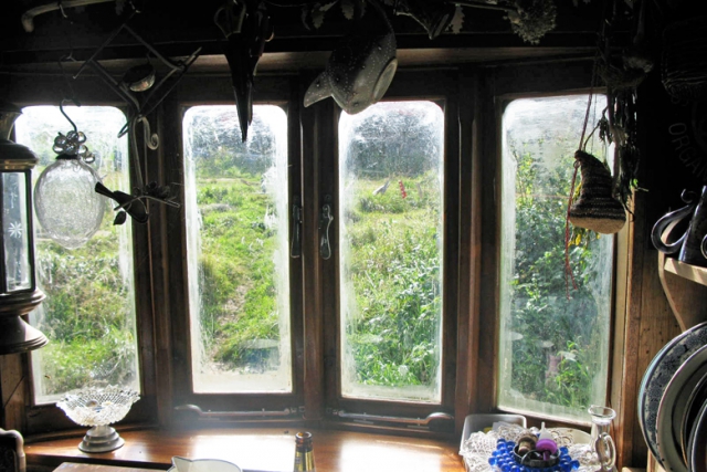 We rebuilt this showman’s caravan window using traditional woodworking techniques