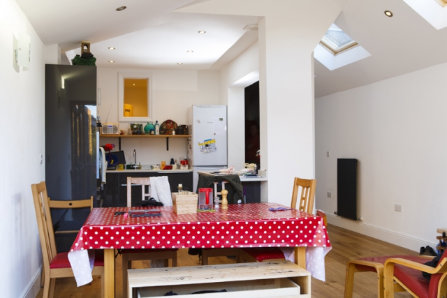 Kitchen extension in Southville, Bristol. In this project we provided a complete service, from design advice to the finishing